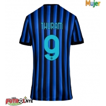 Camiseta Inter Milan Marcus Thuram #9 Primera Equipación para mujer 2025-26 manga corta